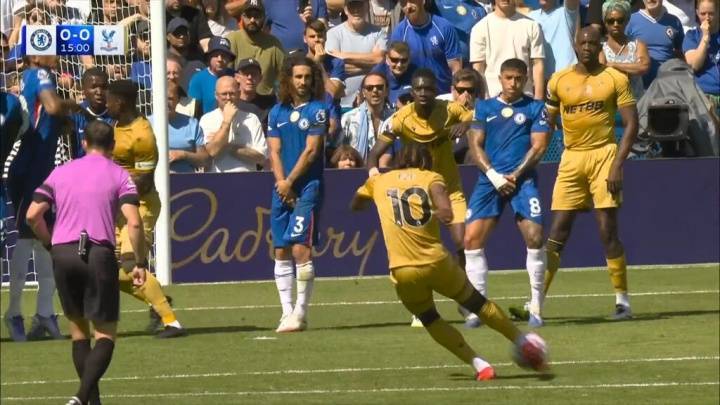 英超官方解释水晶宫进球被吹：射门时格伊距防守方人墙不足一米